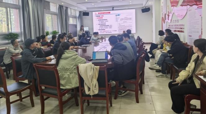 动物科技学院召开教师座谈会及2026年国家自然科学基金启动会