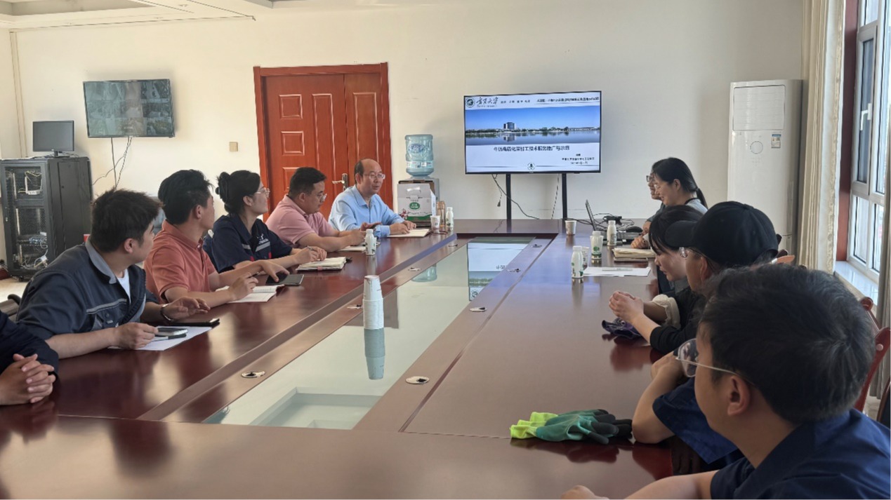 校地合作促发展 科技赋能助振兴 ——宁夏大学食品科学与工程学院科技特派员潘琳赴宁夏农垦乳制品有限公司开展产学研对接