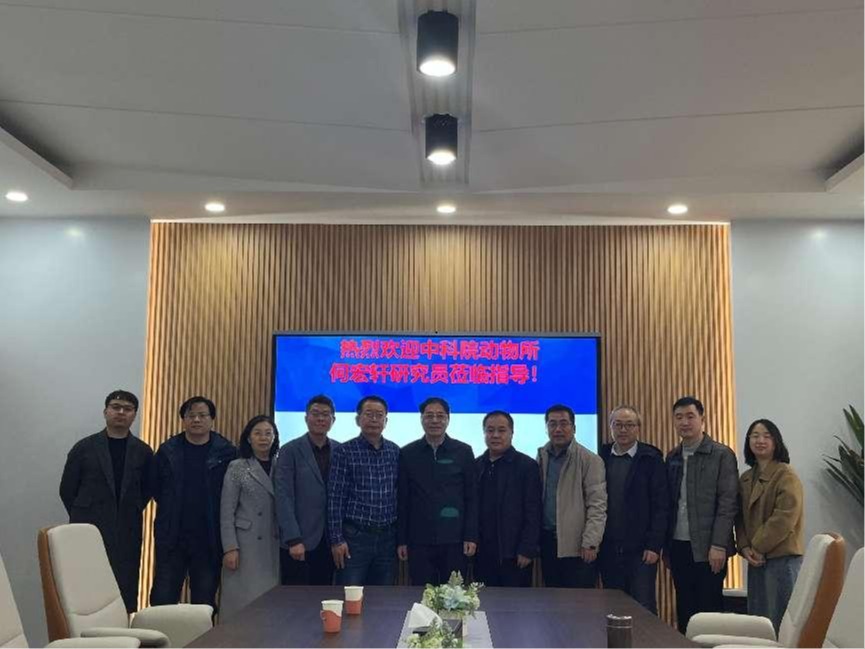 中科院动物所何宏轩研究员来动物科技学院和生命科学学院进行学术交流